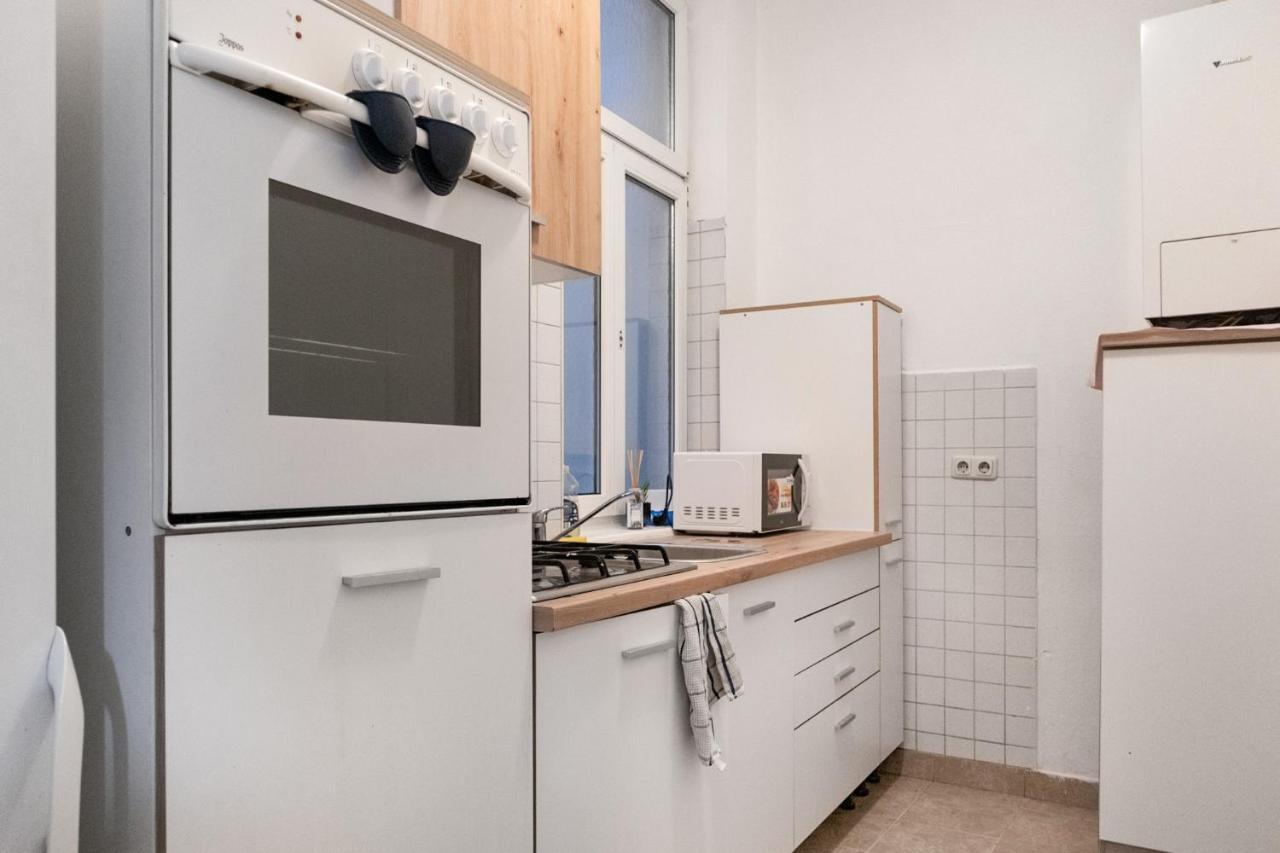 Welcoming 3Br Budget Apt. Well Connected Vienna Exterior photo